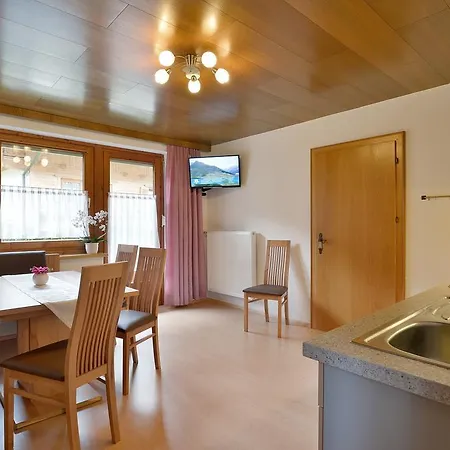 Gaestehaus Alpengruss マイヤーホーフェン