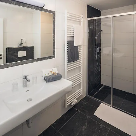 Gaestehaus Alpengruss * Mayrhofen