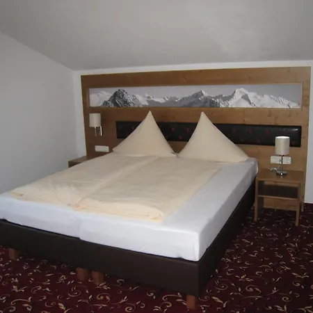 Gaestehaus Alpengruss Daire Mayrhofen